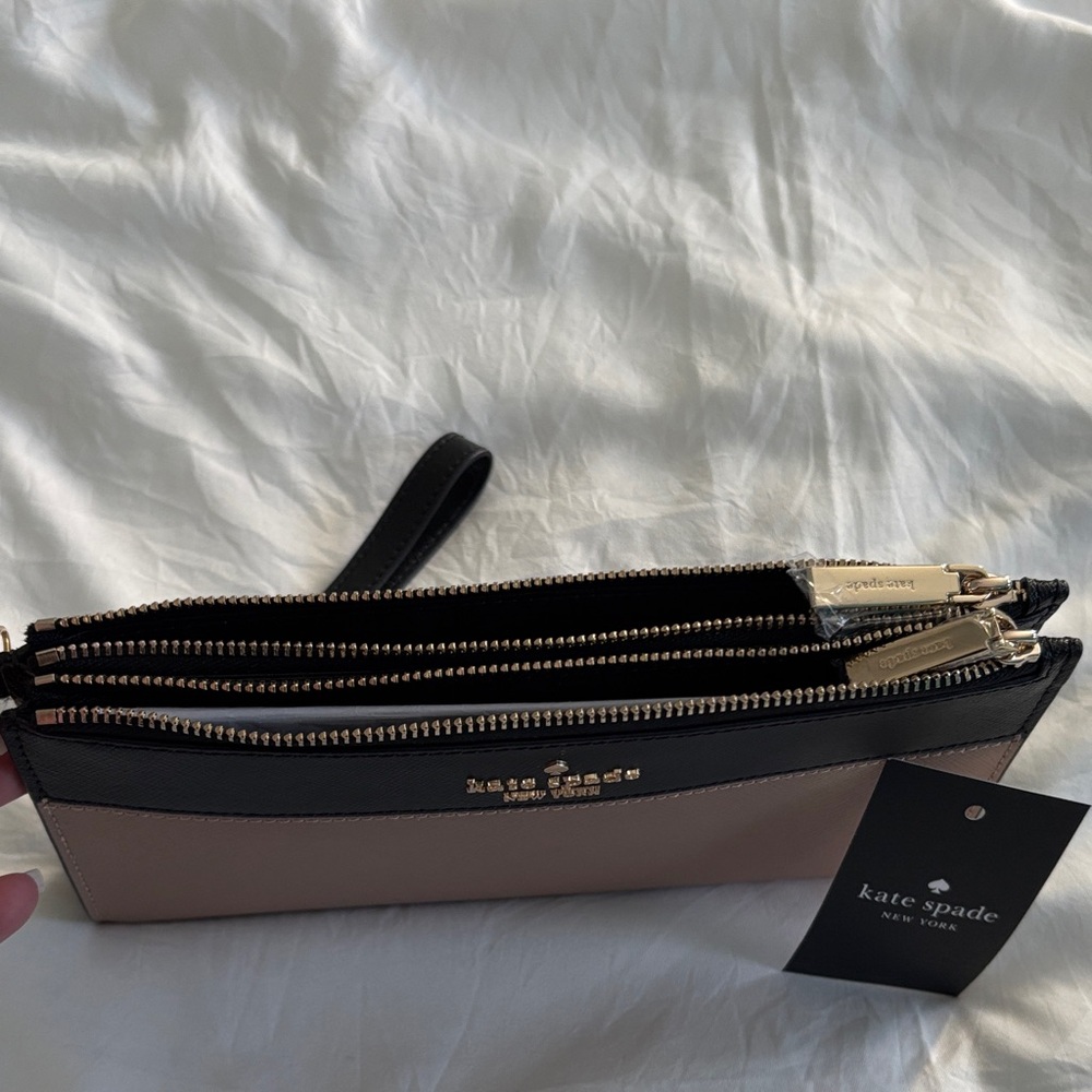 Authentic NWT Kate Spade ♠️ Madison Colorblock Wristlet - Picture 7 of 9